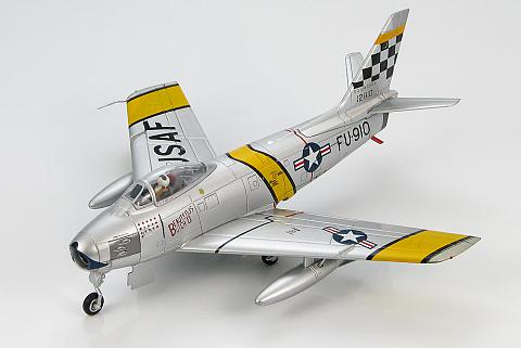    F-86F Sabre   1:72