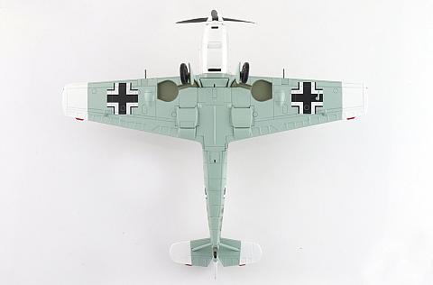 Модель самолета Messerschmitt Bf 109E-3 Модель самолета Messerschmitt Bf 109E-3