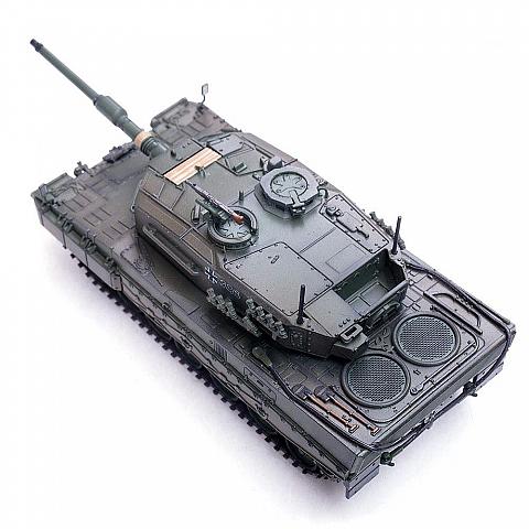 ������ ��������  ���� Leopard 2A4 � �������� "��������"