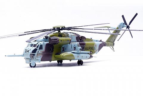 Модель самолета Sikorsky CH-53E Super Stallion Модель самолета Sikorsky CH-53E Super Stallion