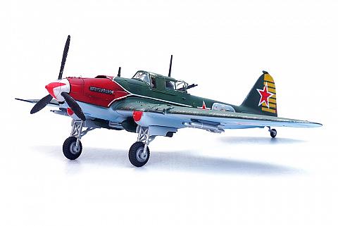 Модель самолета Ильюшин Ил-2М Модель самолета Ильюшин Ил-2М