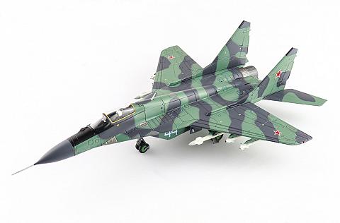 Модель самолета МиГ-29 9-13 Модель самолета МиГ-29 9-13