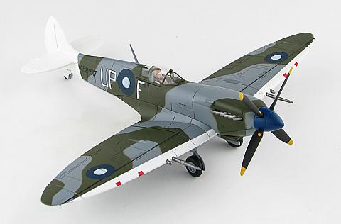 Модель самолета  Supermarine Spitfire Mk.VIII