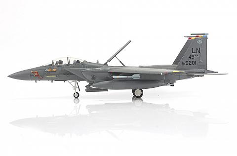 Модель самолета Boeing F-15E Strike Eagle Модель самолета Boeing F-15E Strike Eagle