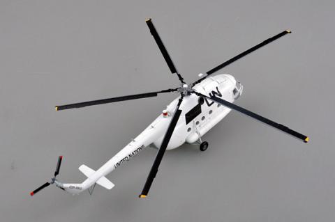 Готовая модель вертолета Ми-17 в окраске ООН в масштабе 1:72