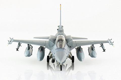 Модель самолета  Lockheed Martin F-16V
