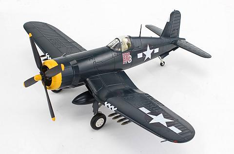 Модель самолета Vought F4U-4 Corsair Модель самолета Vought F4U-4 Corsair