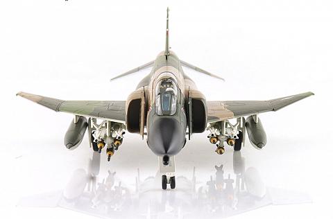 Модель самолета McDonnell Douglas F-4C Phantom II Модель самолета McDonnell Douglas F-4C Phantom II