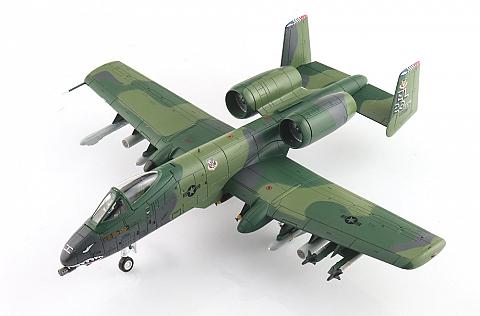 Модель самолета Fairchild A-10A Thunderbolt II Модель самолета Fairchild A-10A Thunderbolt II
