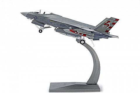 Модель самолета  Lockheed Martin F-35C Lightning II