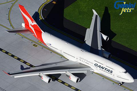 Boeing 747-400 (с механизацией крыла)
