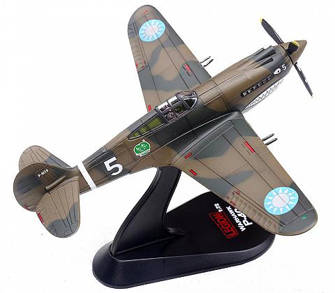 ������ ��������  Curtiss P-40C Warhawk