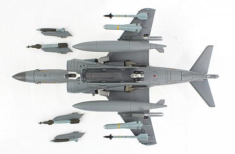 Модель самолета AV-8B Harrier II Plus Модель самолета AV-8B Harrier II Plus