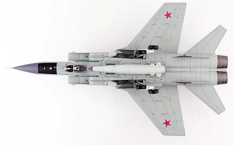 Модель самолета  МиГ-31К с ракетой "Кинжал"