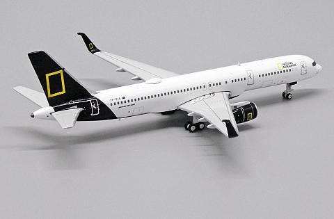    Boeing 757-200 "National Geographic"
