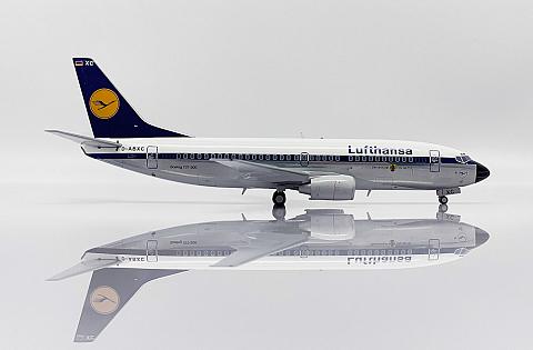 Boeing 737-300