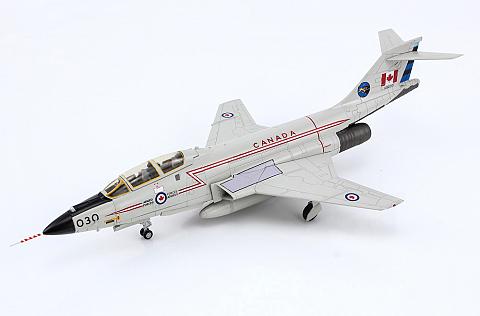 Модель самолета McDonnell CF-101B Voodoo Модель самолета McDonnell CF-101B Voodoo