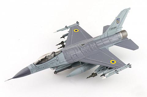 Модель самолета Lockheed F-16AM Модель самолета Lockheed F-16AM