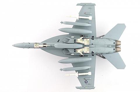 Модель самолета Boeing EA-18G Growler Модель самолета Boeing EA-18G Growler