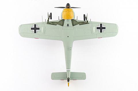 Модель самолета Focke-Wulf FW190A-3 Модель самолета Focke-Wulf FW190A-3