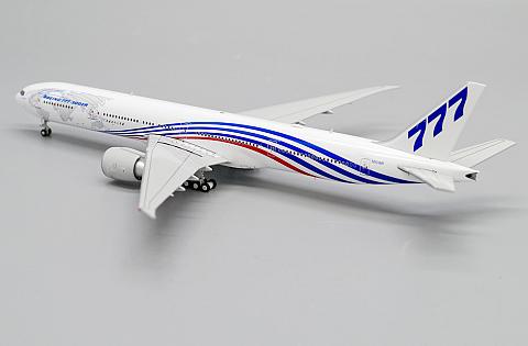    Boeing 777-300ER "World Tour"