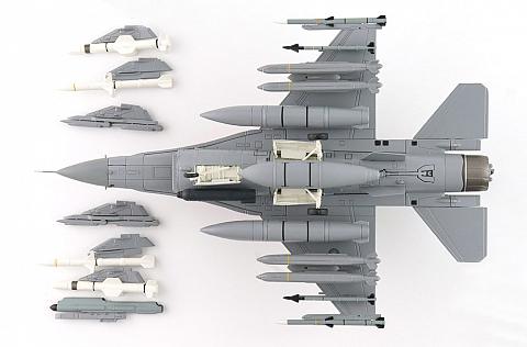 Модель самолета Lockheed F-16D Block 70 Модель самолета Lockheed F-16D Block 70