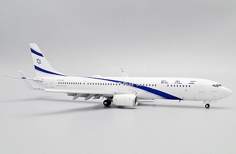 Boeing 737-900ER ( )