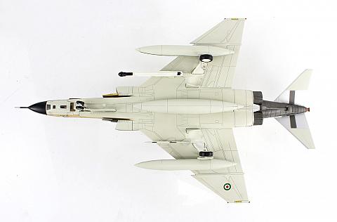 Модель самолета McDonnell Douglas RF-4E Phantom II Модель самолета McDonnell Douglas RF-4E Phantom II