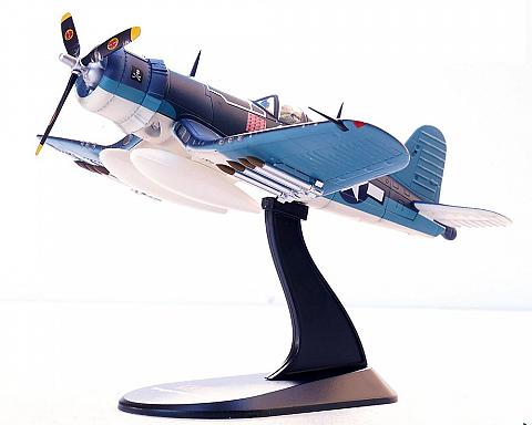 Модель самолета Vought F4U-1A Corsair Модель самолета Vought F4U-1A Corsair