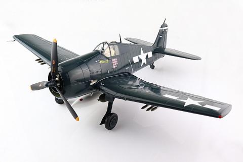 Модель самолета  Grumman F6F-5 Hellcat