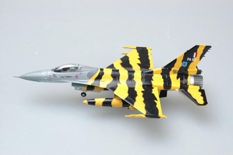    General Dynamics F-16C Fighting Falcon