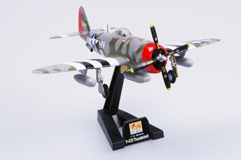 Модель самолета  Republic P-47D Thunderbolt
