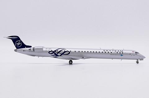 Bombardier CRJ1000 "Skyteam"