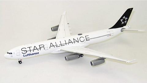    Airbus A340-300 "Star Alliance"
