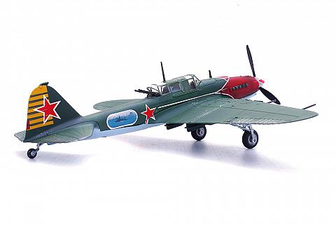 Модель самолета Ильюшин Ил-2М Модель самолета Ильюшин Ил-2М