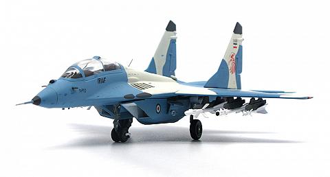 Модель самолета МиГ-29УБ Модель самолета МиГ-29УБ