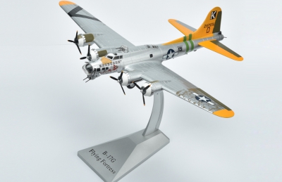 Модель самолета Boeing B-17G Flying Fortress Модель самолета Boeing B-17G Flying Fortress