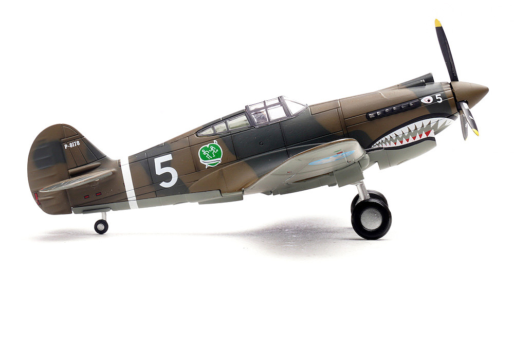 ������ ��������  Curtiss P-40C Warhawk