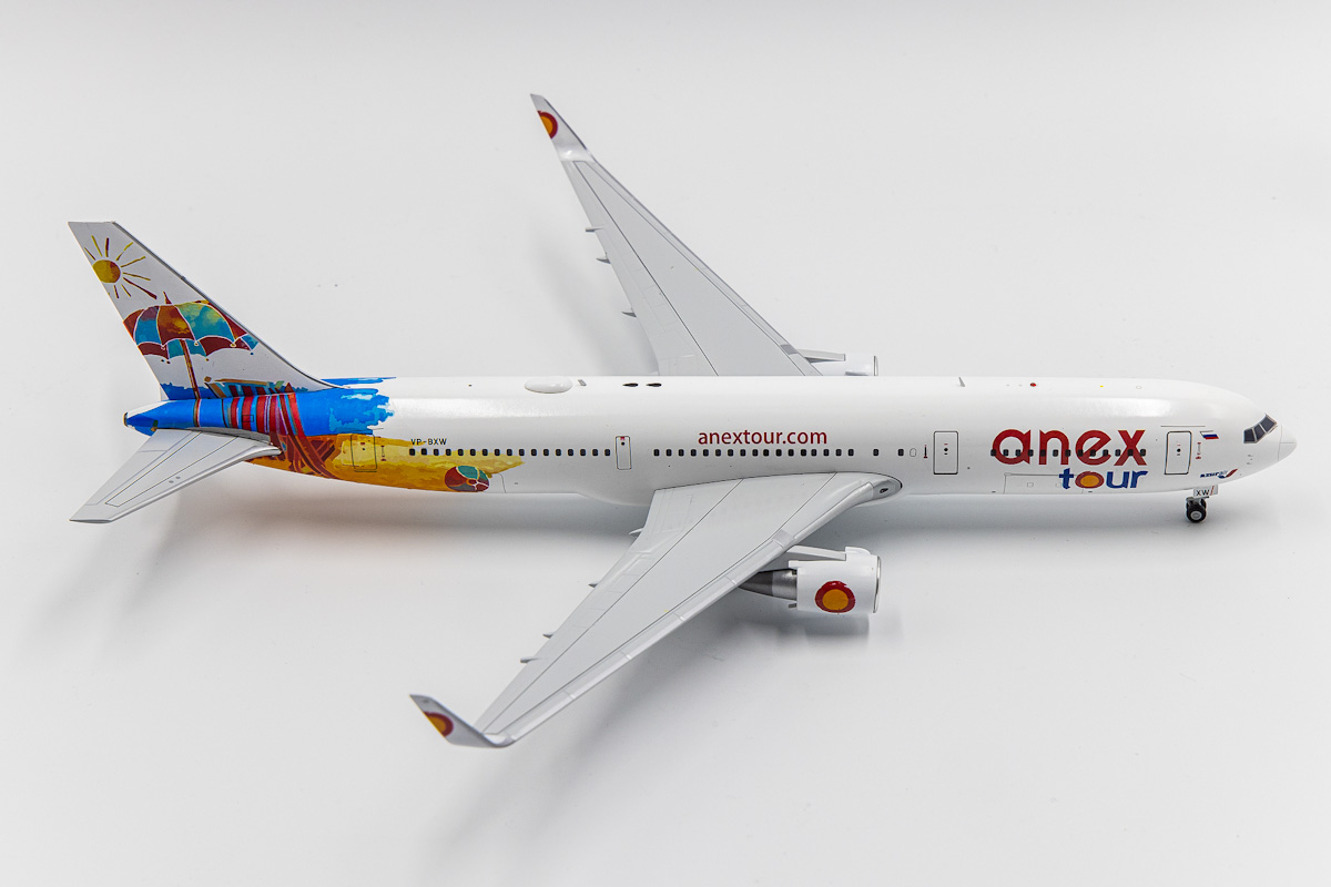    Boeing 767-300 "Anex Tour"