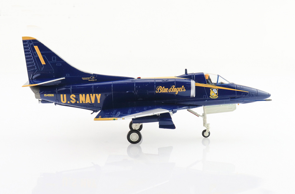    Douglas A-4F "Blue Angels"