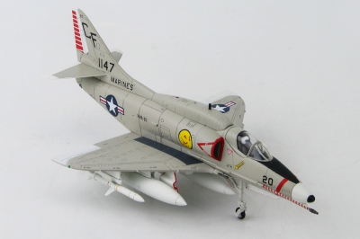 Модель самолета Douglas A-4 Skyhawk Модель самолета Douglas A-4 Skyhawk