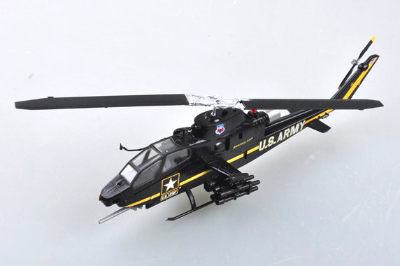 Модель самолета  Bell AH-1 Cobra