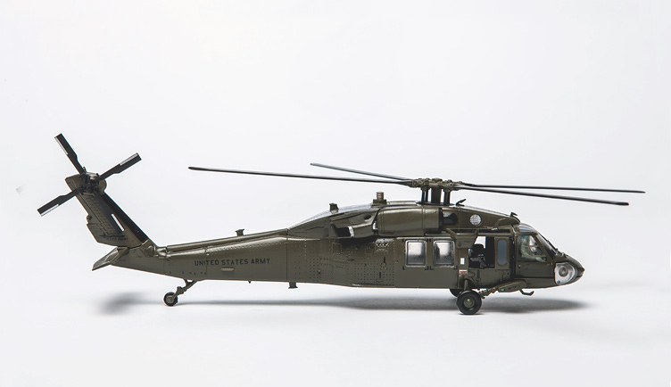    UH-60 Black Hawk   1:72