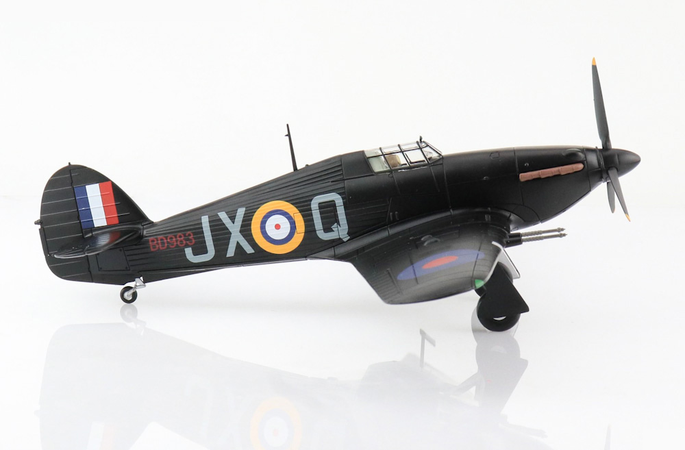 Модель самолета  Hawker Hurricane Mk.IIc