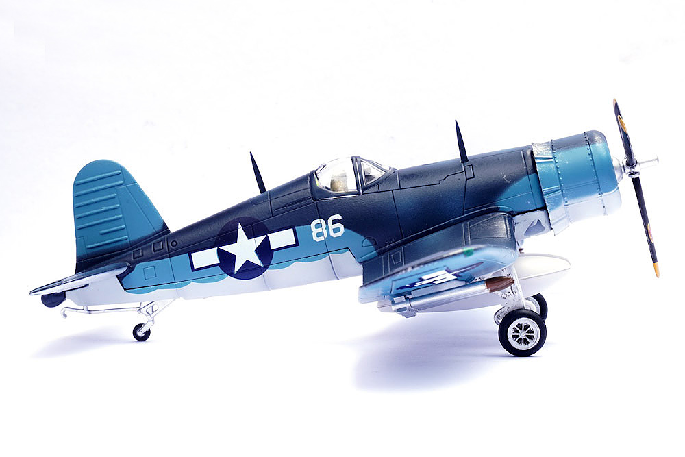 ������ ��������  Vought F4U-1 Corsair