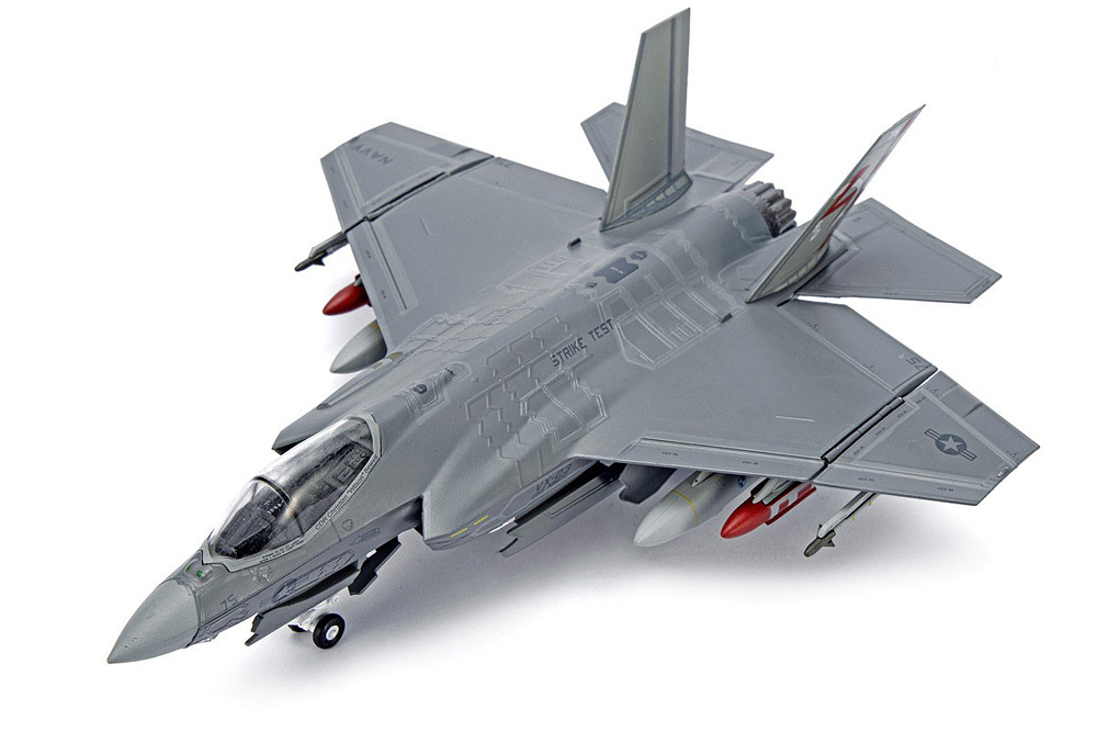 Модель самолета  Lockheed Martin F-35C Lightning II
