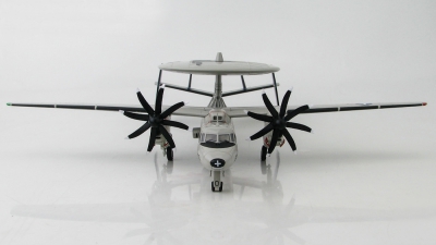 Модель самолета Northrop Grumman E-2C Hawkeye Модель самолета Northrop Grumman E-2C Hawkeye